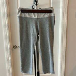 Nike grey heather grey workout athleisure pants
